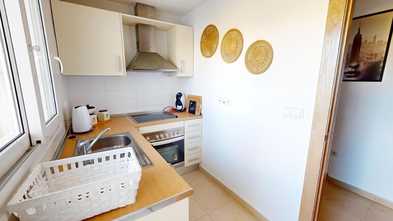 Casa Atlantico Resort Apartment - 1 Double Bed, 2 Single Beds, 1 Sofa Bed, Spacious, Ideal For Families Сукіна Екстер'єр фото